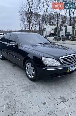 Седан Mercedes-Benz S-Class 2004 в Львове