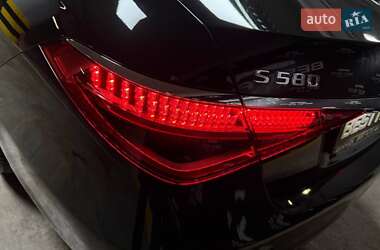 Седан Mercedes-Benz S-Class 2023 в 