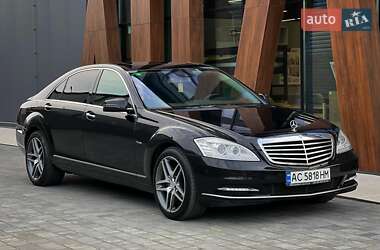 Mercedes-Benz S-Class 2009