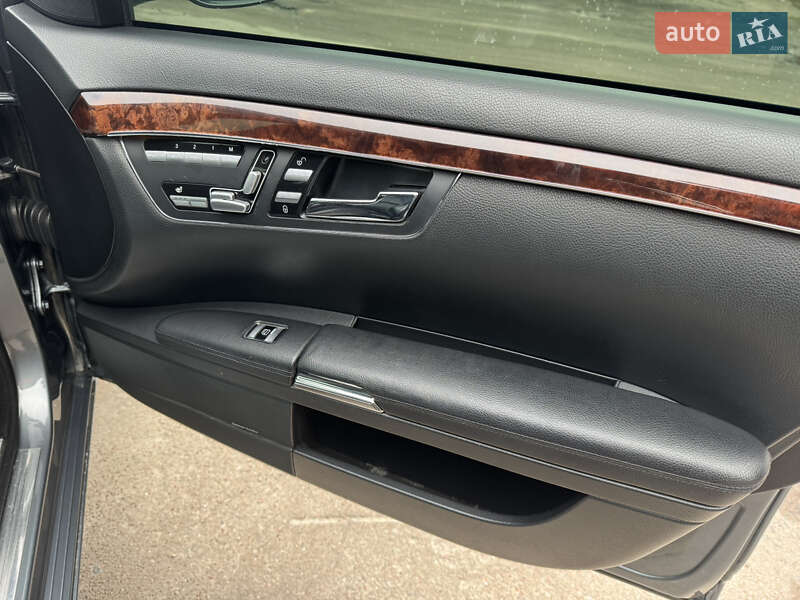 Седан Mercedes-Benz S-Class 2007 в Коростышеве