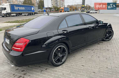 Седан Mercedes-Benz S-Class 2007 в 
