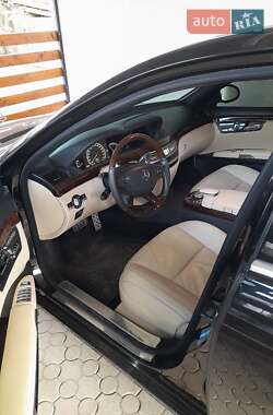 Седан Mercedes-Benz S-Class 2006 в 