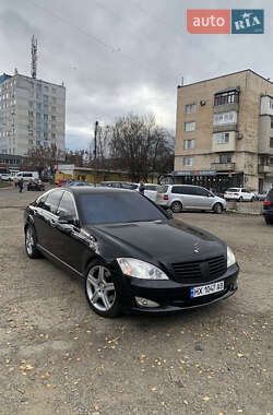 Седан Mercedes-Benz S-Class 2008 в Городку