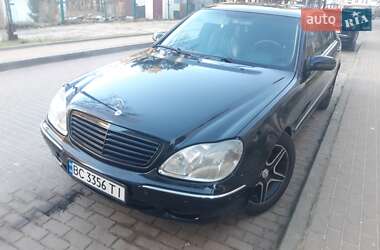 Седан Mercedes-Benz S-Class 2001 в Новояворівську