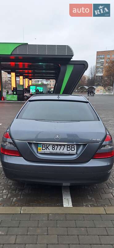 Седан Mercedes-Benz S-Class 2007 в Луцке