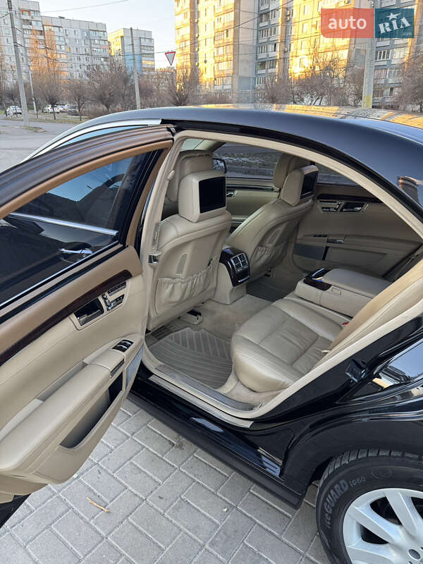 Седан Mercedes-Benz S-Class 2011 в Черкасах