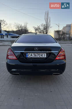 Седан Mercedes-Benz S-Class 2011 в Черкасах