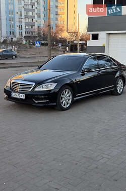 Седан Mercedes-Benz S-Class 2011 в Черкасах