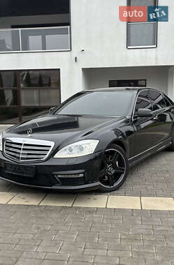 Mercedes-Benz S-Class 2007