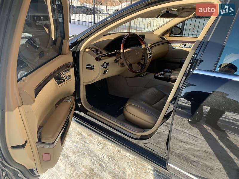 Седан Mercedes-Benz S-Class 2007 в Львові