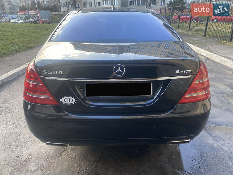 Седан Mercedes-Benz S-Class 2010 в Львове