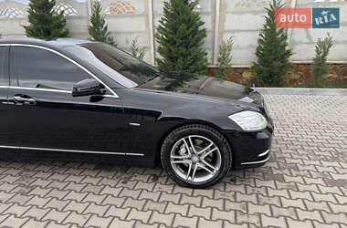 Седан Mercedes-Benz S-Class 2010 в Могилів-Подільському