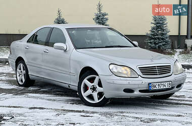 Седан Mercedes-Benz S-Class 2000 в Рожище