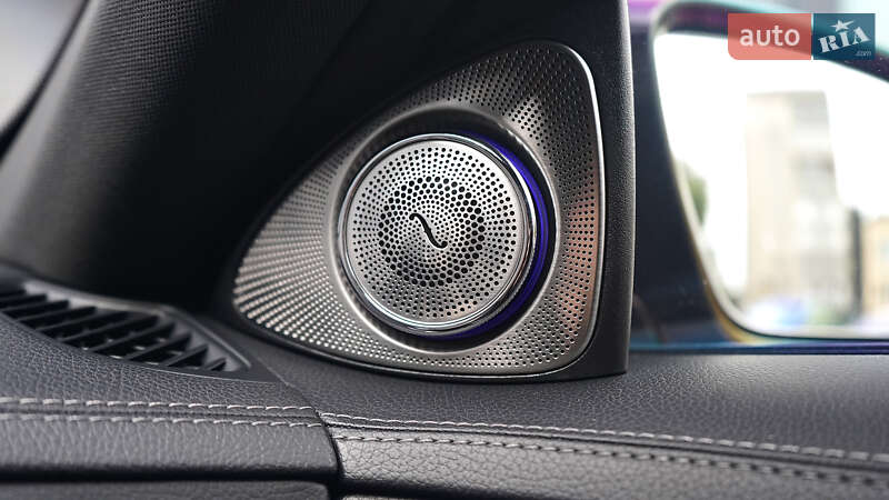 Седан Mercedes-Benz S-Class 2013 в Львові