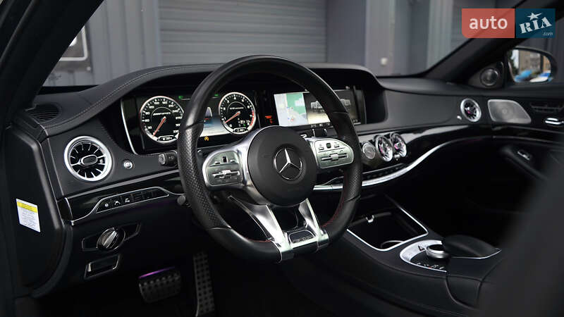 Седан Mercedes-Benz S-Class 2013 в Львові