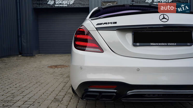 Седан Mercedes-Benz S-Class 2013 в Львові
