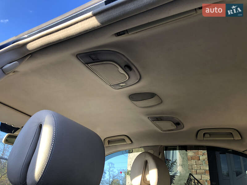 Седан Mercedes-Benz S-Class 2004 в Черновцах