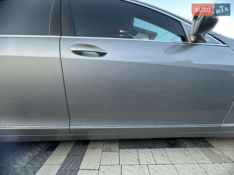 Седан Mercedes-Benz S-Class 2006 в Сарнах