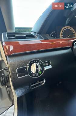 Седан Mercedes-Benz S-Class 2006 в 