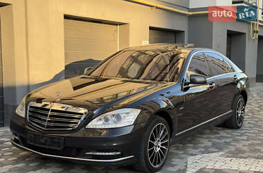 Седан Mercedes-Benz S-Class 2011 в Івано-Франківську