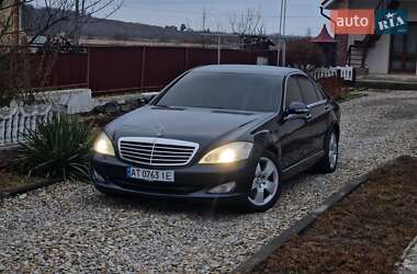 Седан Mercedes-Benz S-Class 2006 в Коломиї