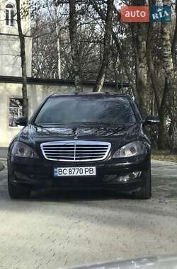 Седан Mercedes-Benz S-Class 2006 в Львові