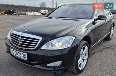 Седан Mercedes-Benz S-Class 2006 в Ужгороде