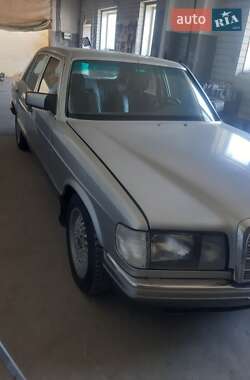 Седан Mercedes-Benz S-Class 1984 в 