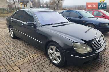 Седан Mercedes-Benz S-Class 2001 в Деражне