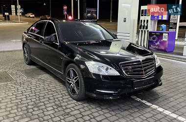 Mercedes-Benz S-Class 2007