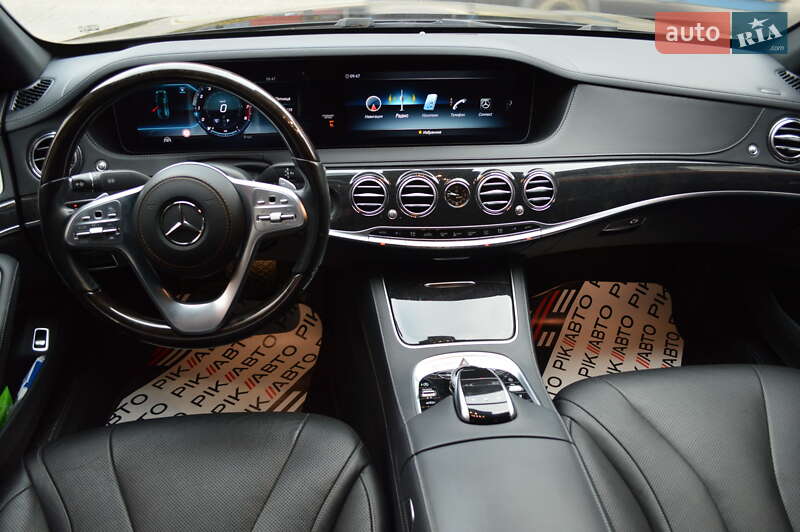 Седан Mercedes-Benz S-Class 2019 в Львові