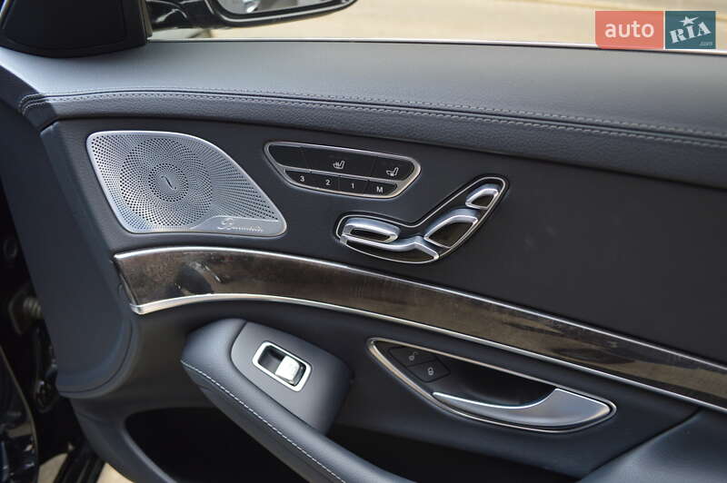 Седан Mercedes-Benz S-Class 2019 в Львові