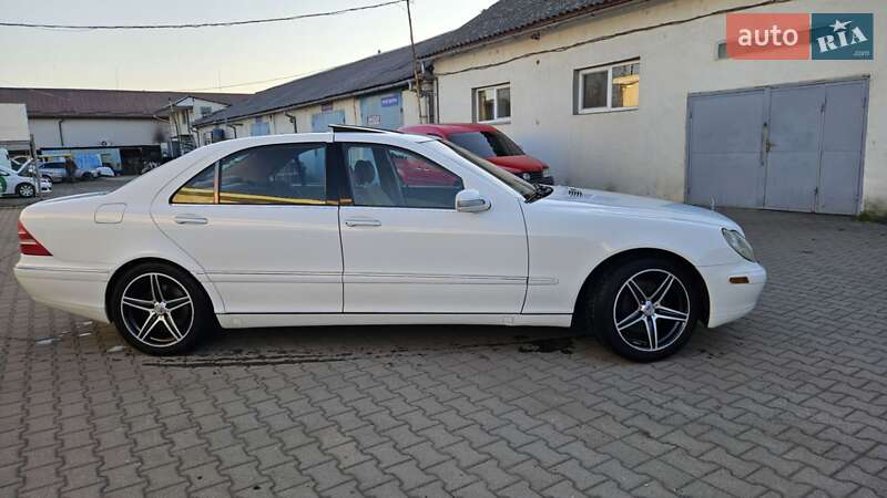 Седан Mercedes-Benz S-Class 2000 в Ужгороді