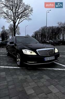 Mercedes-Benz S-Class 2011