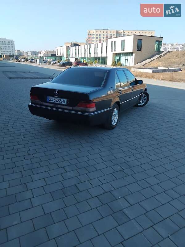 Седан Mercedes-Benz S-Class 1992 в Хмельницком