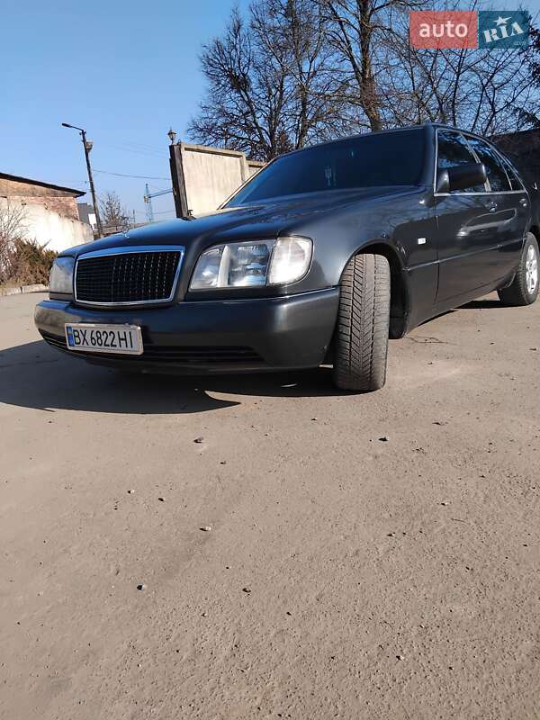 Седан Mercedes-Benz S-Class 1992 в Хмельницком