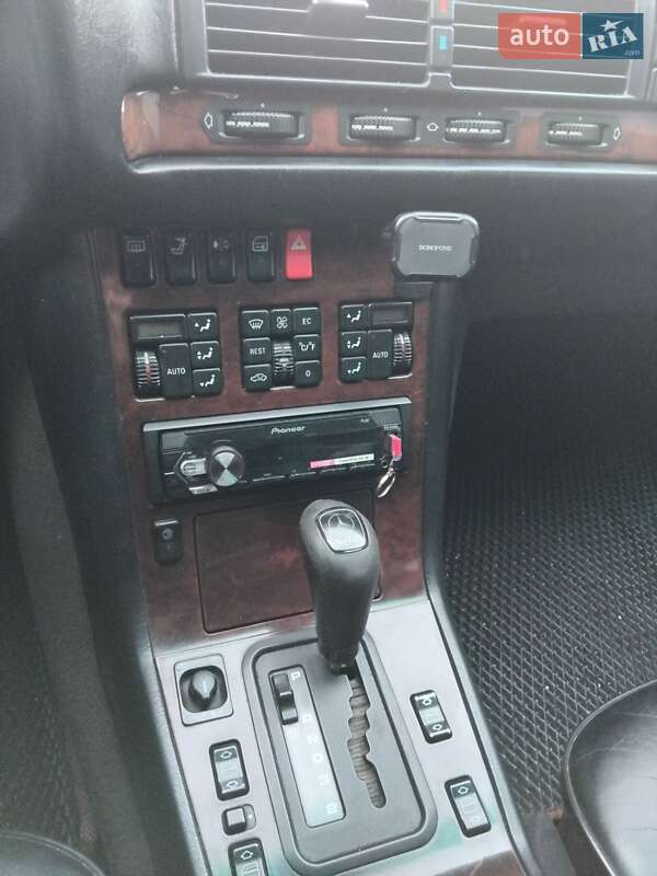 Седан Mercedes-Benz S-Class 1992 в Хмельницком