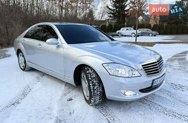 Седан Mercedes-Benz S-Class 2007 в Львове