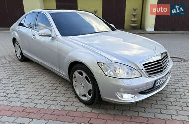 Mercedes-Benz S-Class 2007