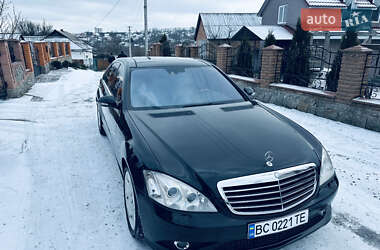 Седан Mercedes-Benz S-Class 2007 в Умани