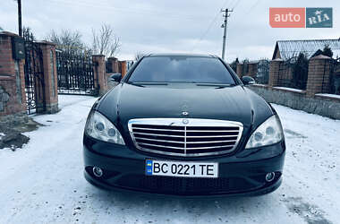 Седан Mercedes-Benz S-Class 2007 в Умани