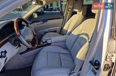 Седан Mercedes-Benz S-Class 2009 в 