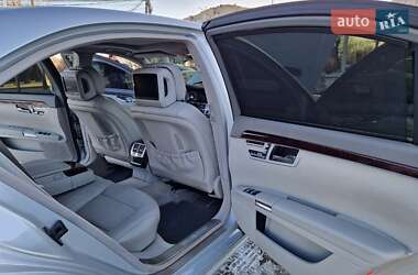 Седан Mercedes-Benz S-Class 2009 в 