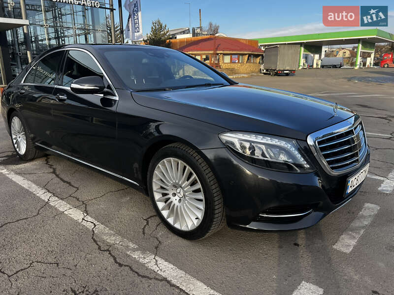 Седан Mercedes-Benz S-Class 2013 в 