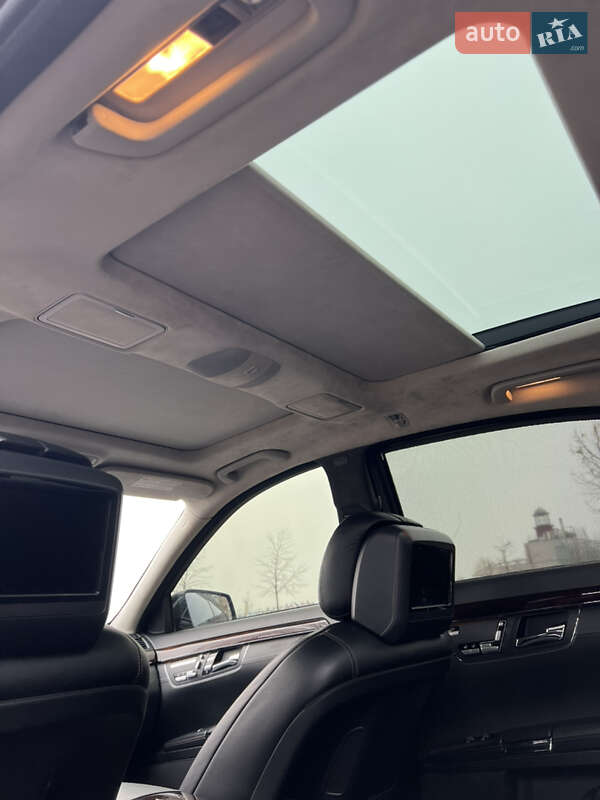 Седан Mercedes-Benz S-Class 2012 в Черкасах