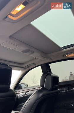 Седан Mercedes-Benz S-Class 2012 в 
