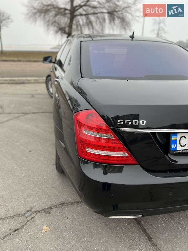 Седан Mercedes-Benz S-Class 2012 в Черкасах