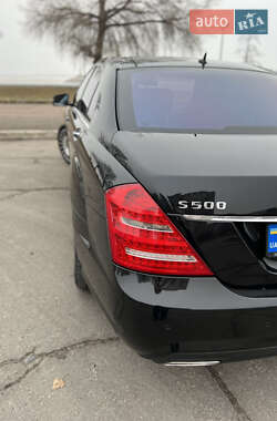 Седан Mercedes-Benz S-Class 2012 в 