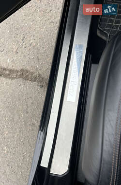 Седан Mercedes-Benz S-Class 2012 в 