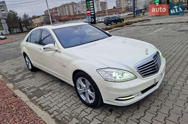 Mercedes-Benz S-Class 2012 Mercedes-Benz S-Class 2012